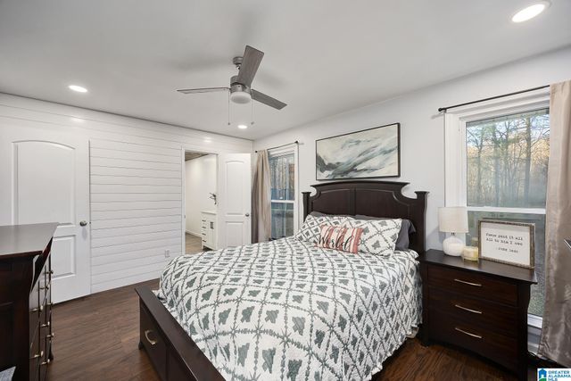 8475 LOCK 17 ROAD, Bessemer, AL 35023