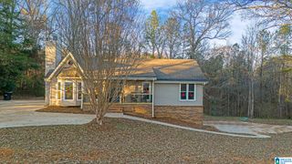 8475 LOCK 17 ROAD, Bessemer, AL 35023