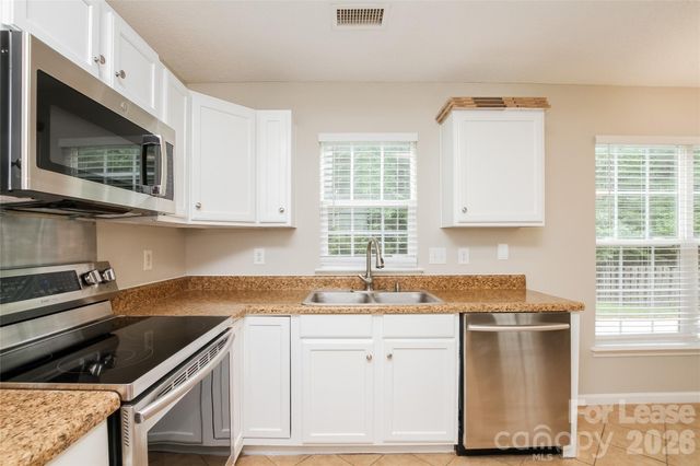 5008 Deerton Road, Charlotte, NC 28269