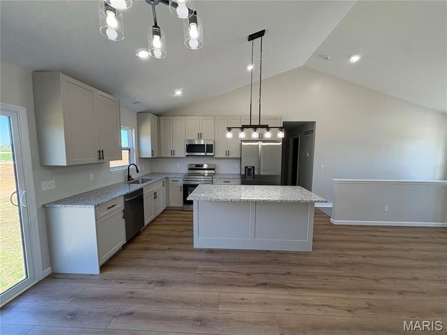 28881 Pendleton Plant Road, Warrenton, MO 63383