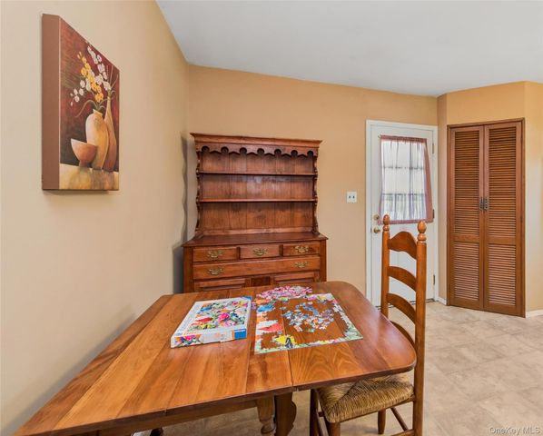 310 S 16th Street, Lindenhurst, NY 11757