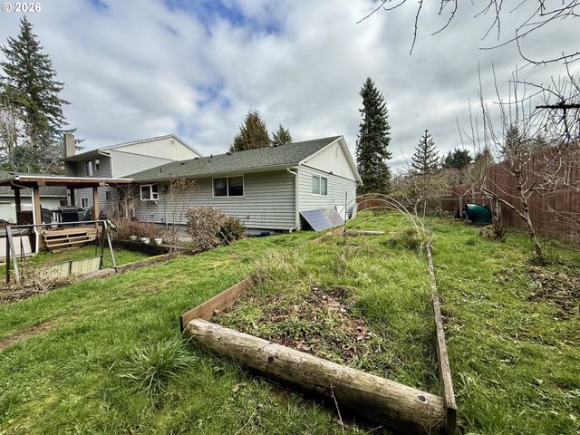 105 TIMBERLINE Dr, Castle Rock, WA 98611