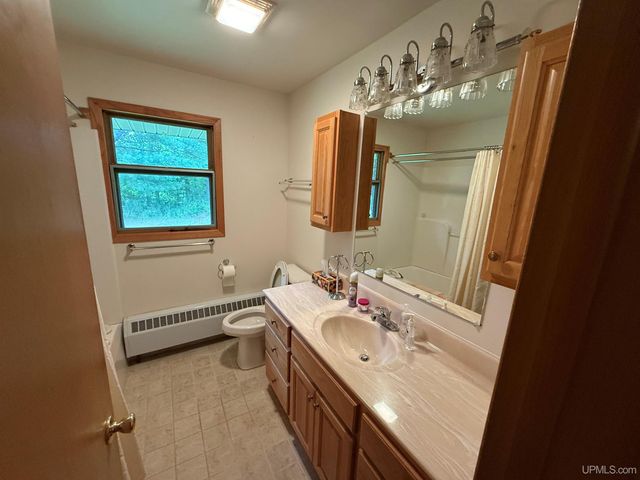 720 Parker Avenue, Ontonagon, MI 49953