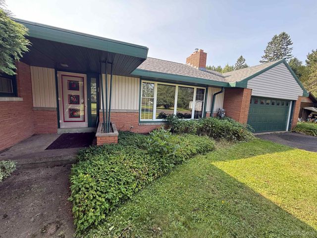 720 Parker Avenue, Ontonagon, MI 49953