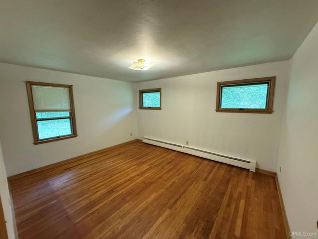 720 Parker Avenue, Ontonagon, MI 49953