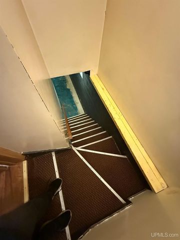 720 Parker Avenue, Ontonagon, MI 49953