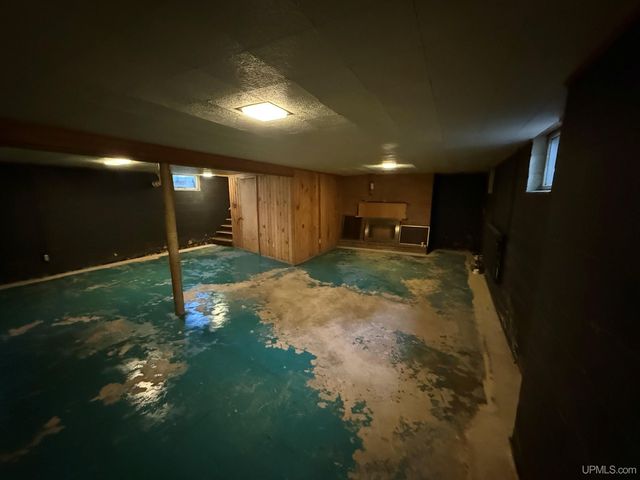 720 Parker Avenue, Ontonagon, MI 49953