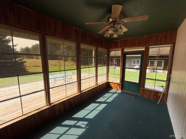 720 Parker Avenue, Ontonagon, MI 49953