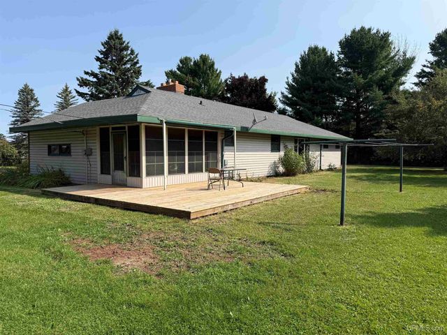 720 Parker Avenue, Ontonagon, MI 49953