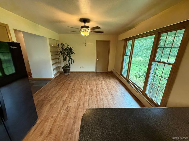 720 Parker Avenue, Ontonagon, MI 49953