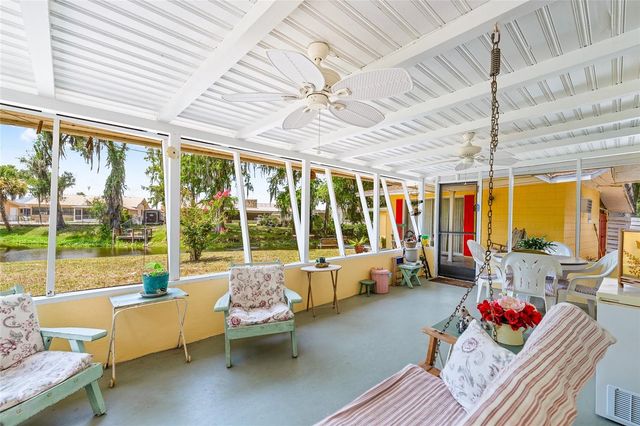 2345 CR 453, Lake Panasoffkee, FL 33538