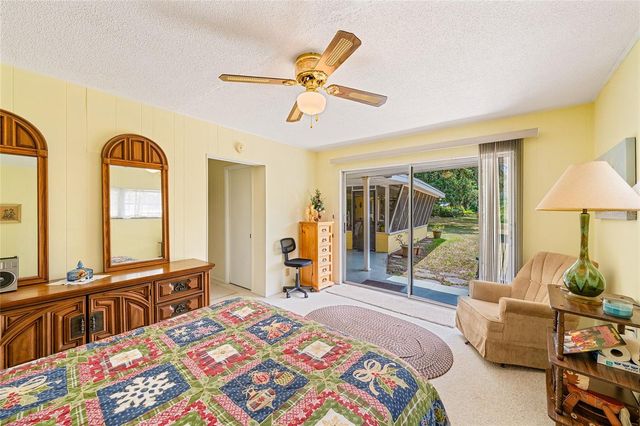 2345 CR 453, Lake Panasoffkee, FL 33538