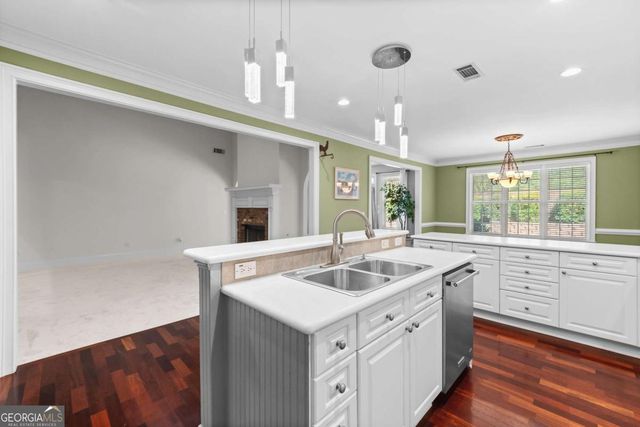 730 Windsor Place Circle SW, Grayson, GA 30017
