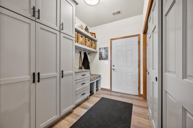 W140N9964 Seven Pines WAY, Germantown, WI 53022