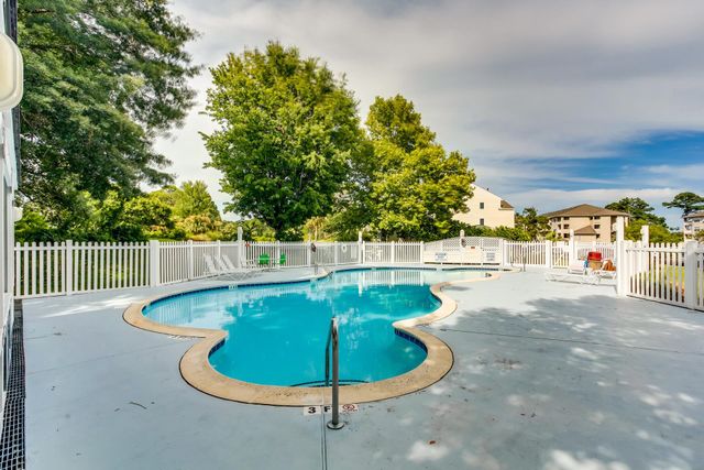 1100 Possum Trot Rd Apt H131, North Myrtle Beach, SC 29582