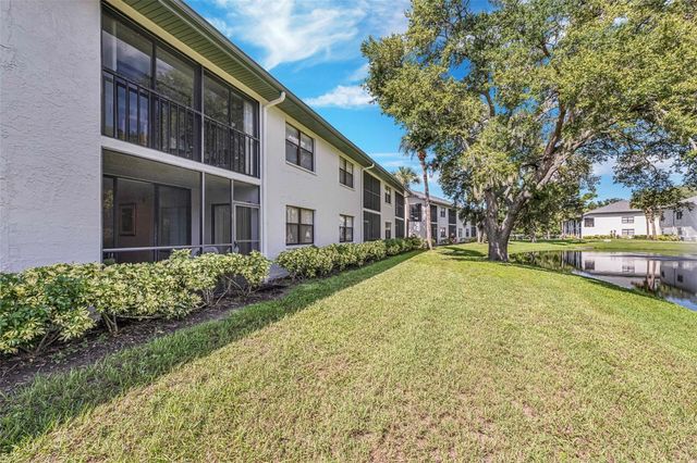 4520 47TH AVENUE W 103, Bradenton, FL 34210