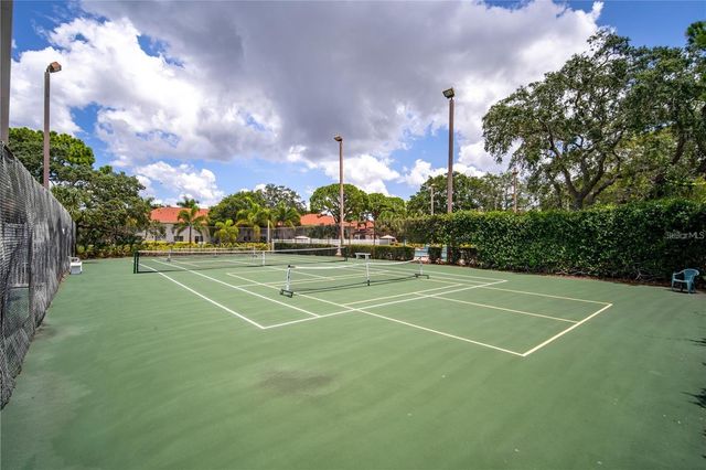 4520 47TH AVENUE W 103, Bradenton, FL 34210