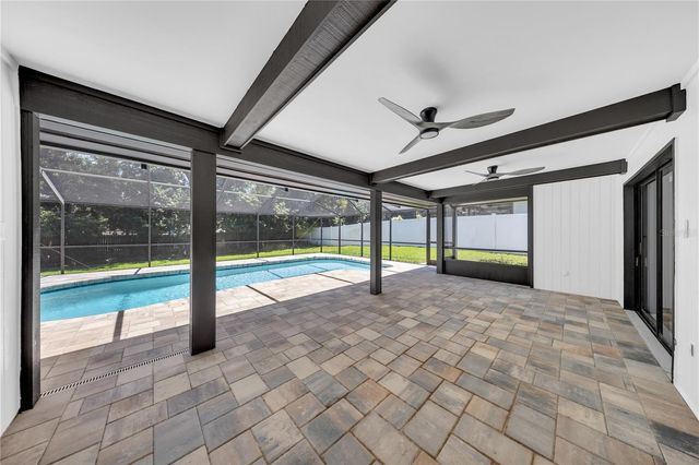 2905 BLUFFS DRIVE, Largo, FL 33770