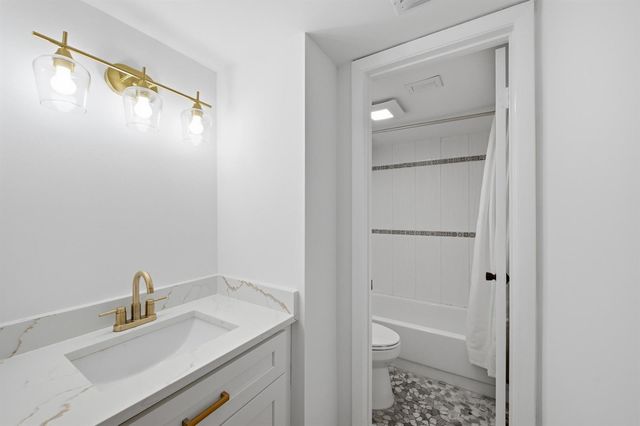 3050 NW 42nd Avenue C110, Coconut Creek, FL 33066