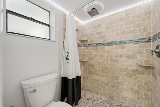 3050 NW 42nd Avenue C110, Coconut Creek, FL 33066