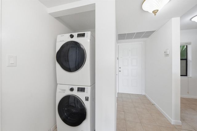 3050 NW 42nd Avenue C110, Coconut Creek, FL 33066