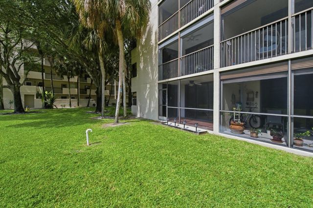 3050 NW 42nd Avenue C110, Coconut Creek, FL 33066