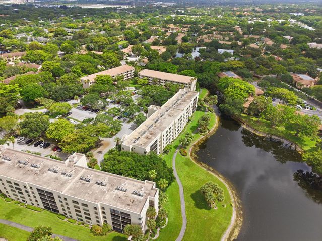 3050 NW 42nd Avenue C110, Coconut Creek, FL 33066
