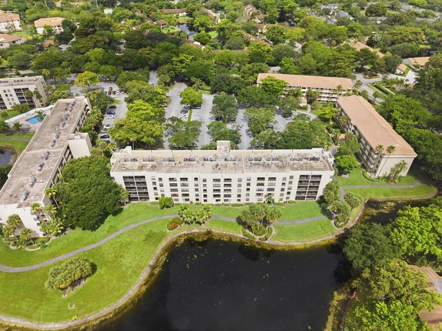3050 NW 42nd Avenue C110, Coconut Creek, FL 33066