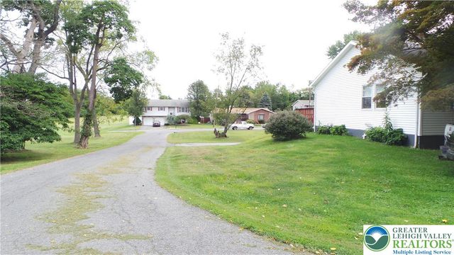 301 South Watson Street, Palmer Twp, PA 18045