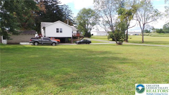 301 South Watson Street, Palmer Twp, PA 18045