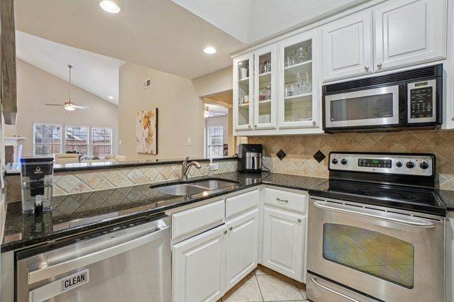 9437 Timberleaf Drive, Dallas, TX 75243