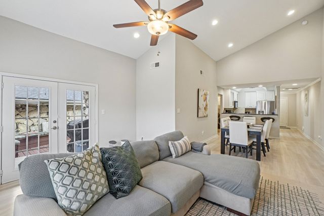 9437 Timberleaf Drive, Dallas, TX 75243