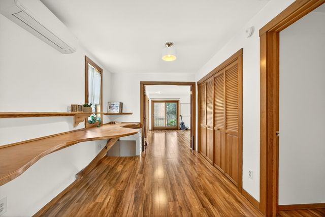 119 Madison Street, Talent, OR 97540