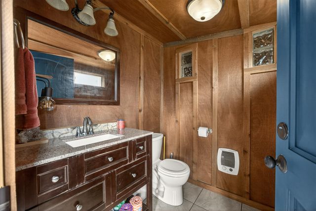 119 Madison Street, Talent, OR 97540