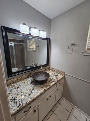 2701 Henderson Lane, Deer Park, TX 77536