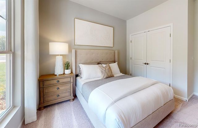 49877 Kent Court, Canton, MI 48188