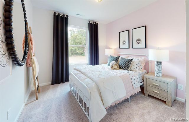 49877 Kent Court, Canton, MI 48188