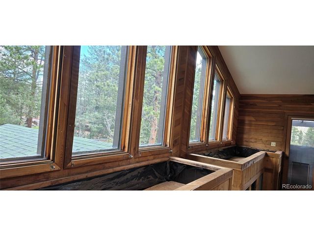 290 Elk Valley Dr, Evergreen, CO 80439
