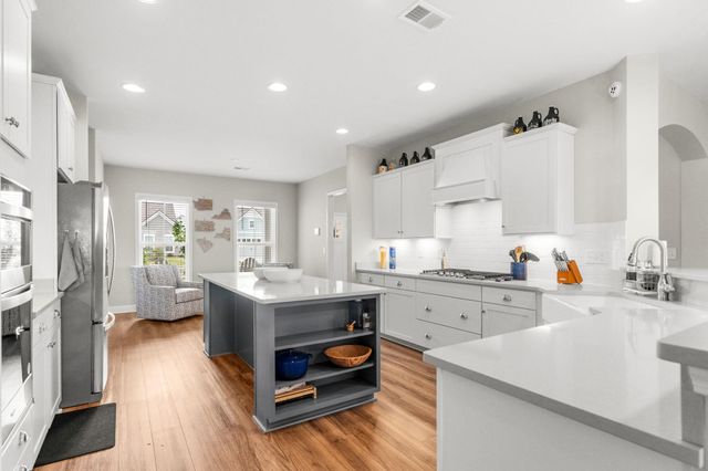 7316 Sarteano Dr., Myrtle Beach, SC 29572