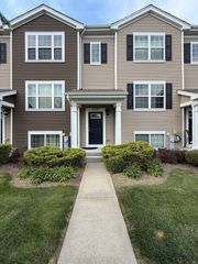 2385 Upland Road, Hampshire, IL 60140