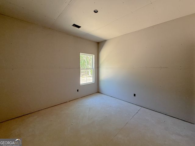 375 Canoochee Drive, Claxton, GA 30417