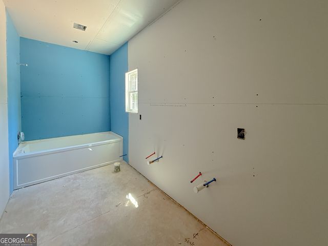 375 Canoochee Drive, Claxton, GA 30417