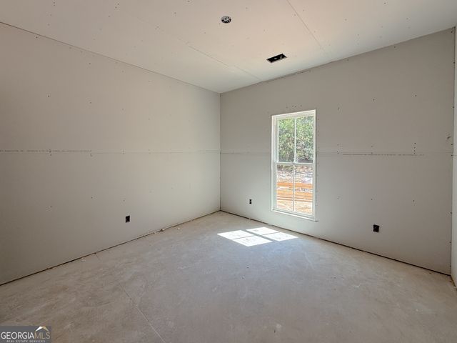 375 Canoochee Drive, Claxton, GA 30417