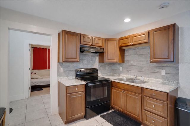 316 W COLUMBUS DRIVE, Tampa, FL 33602