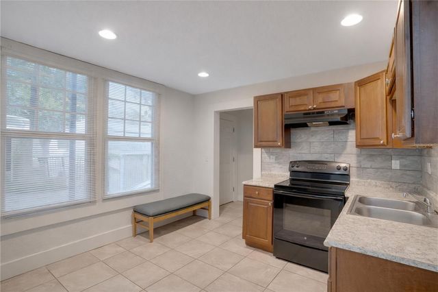 316 W COLUMBUS DRIVE, Tampa, FL 33602