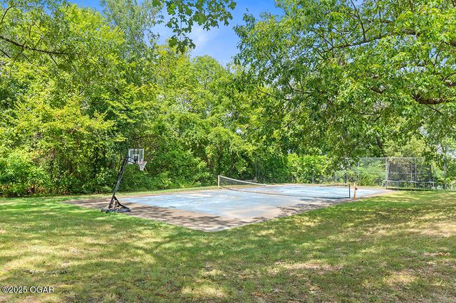 121 Forest Drive, Carl Junction, MO 64834