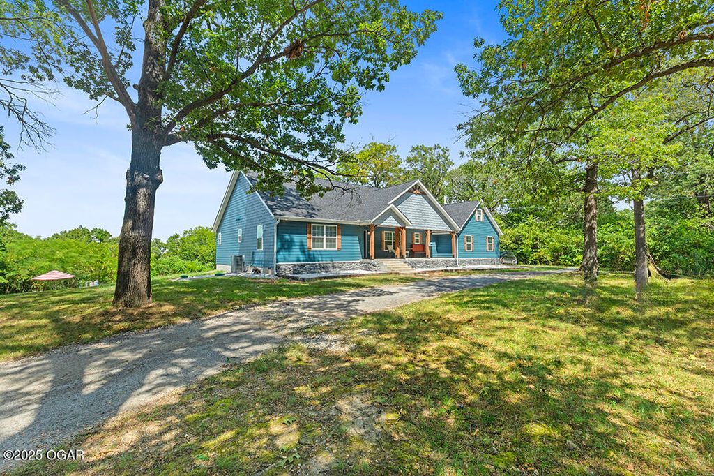 121 Forest Drive, Carl Junction, MO 64834