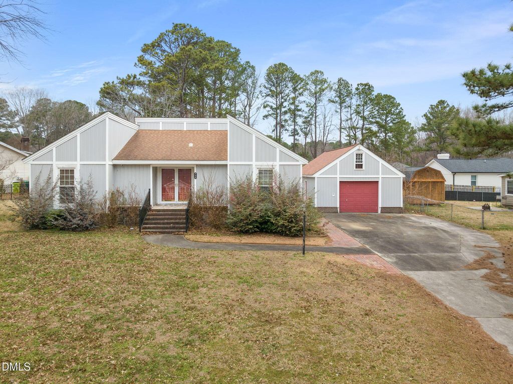 530 E Park Avenue, Nashville, NC 27856