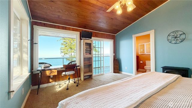 27 M Cascade Drive, Hat Island, WA 98206
