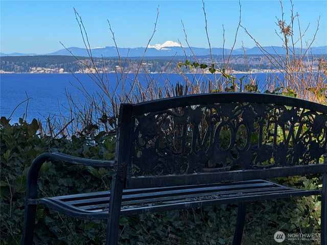 27 M Cascade Drive, Hat Island, WA 98206